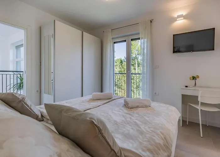 Villa Flavia By Guide *